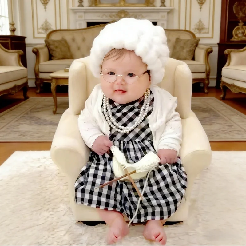 Baby Products Website - Rekwizyty do sesji noworodkowej, strój babci
